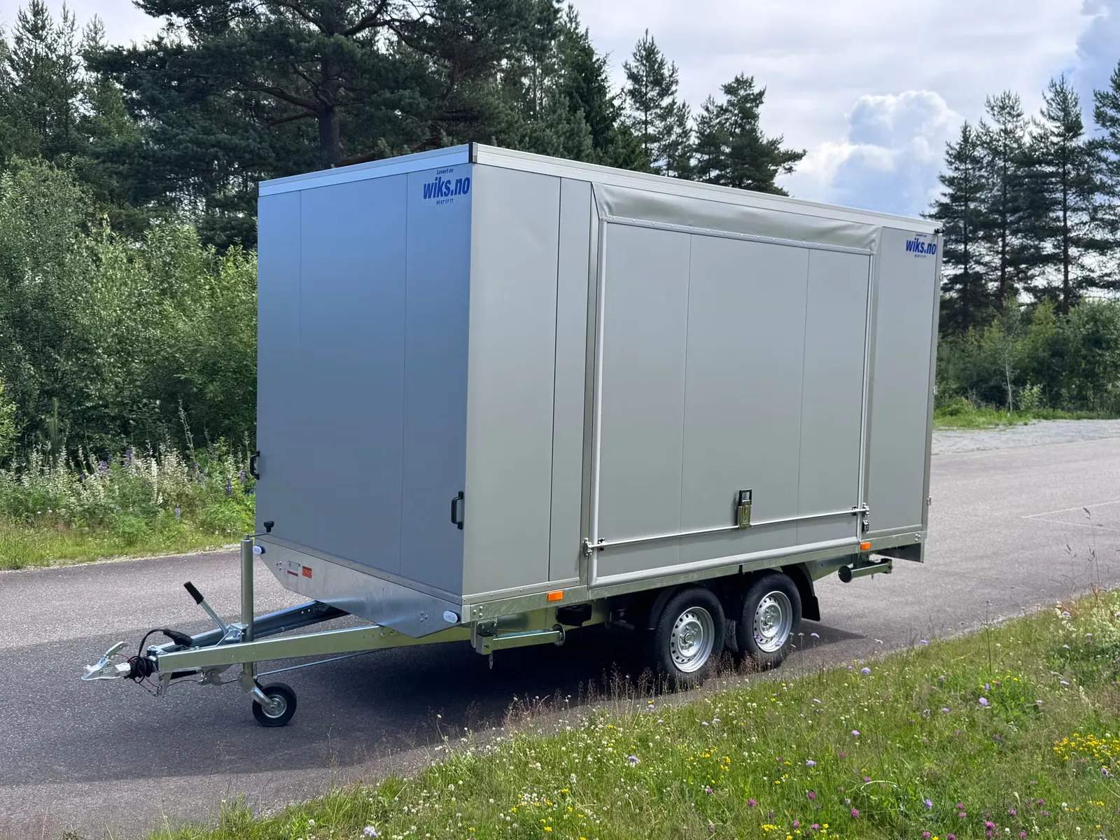 Kofferanhänger Wiks HK E 30.4 D (Isoliert, mit Seitenklappe) – Bild 3