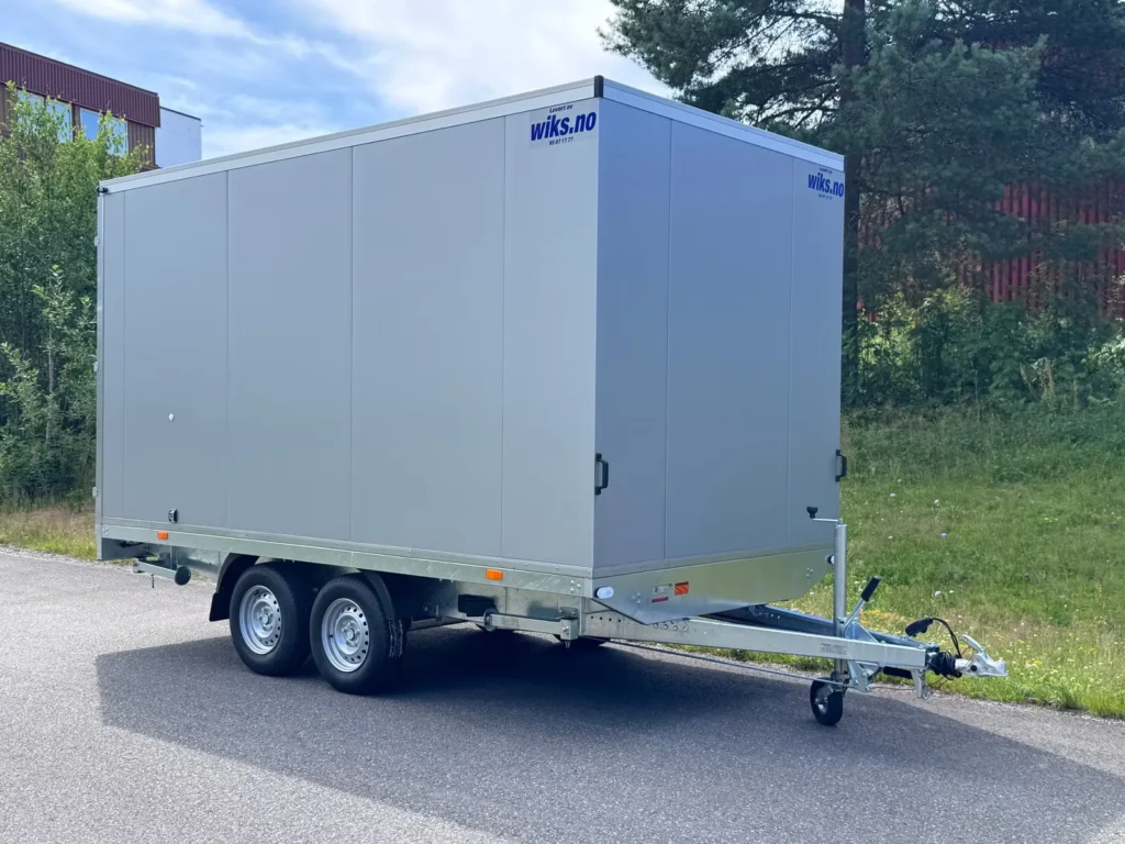 Kofferanhänger Wiks HK E 30.4 D (Isoliert, mit Seitenklappe)