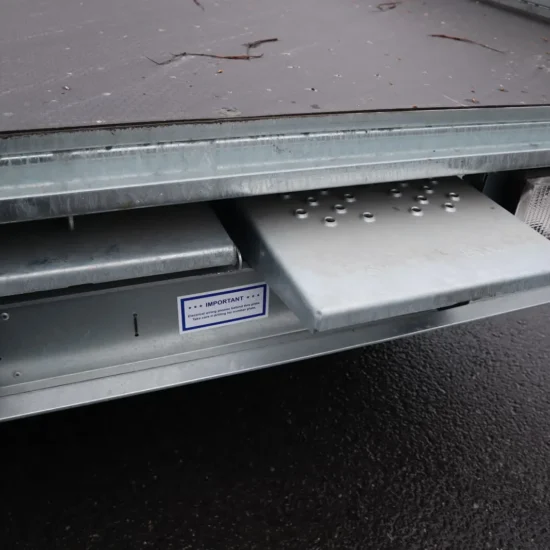 Anhänger Ifor Williams LM126 G (Flachbett- / Pritschenanhänger mit Bordwänden) – Bild 3