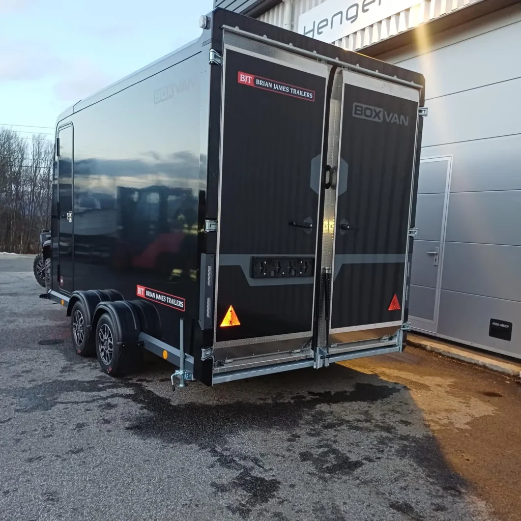 Kofferanhänger Brian James Cargo Shuttler / High-Spec Box (600-3518-27-2-12-B)