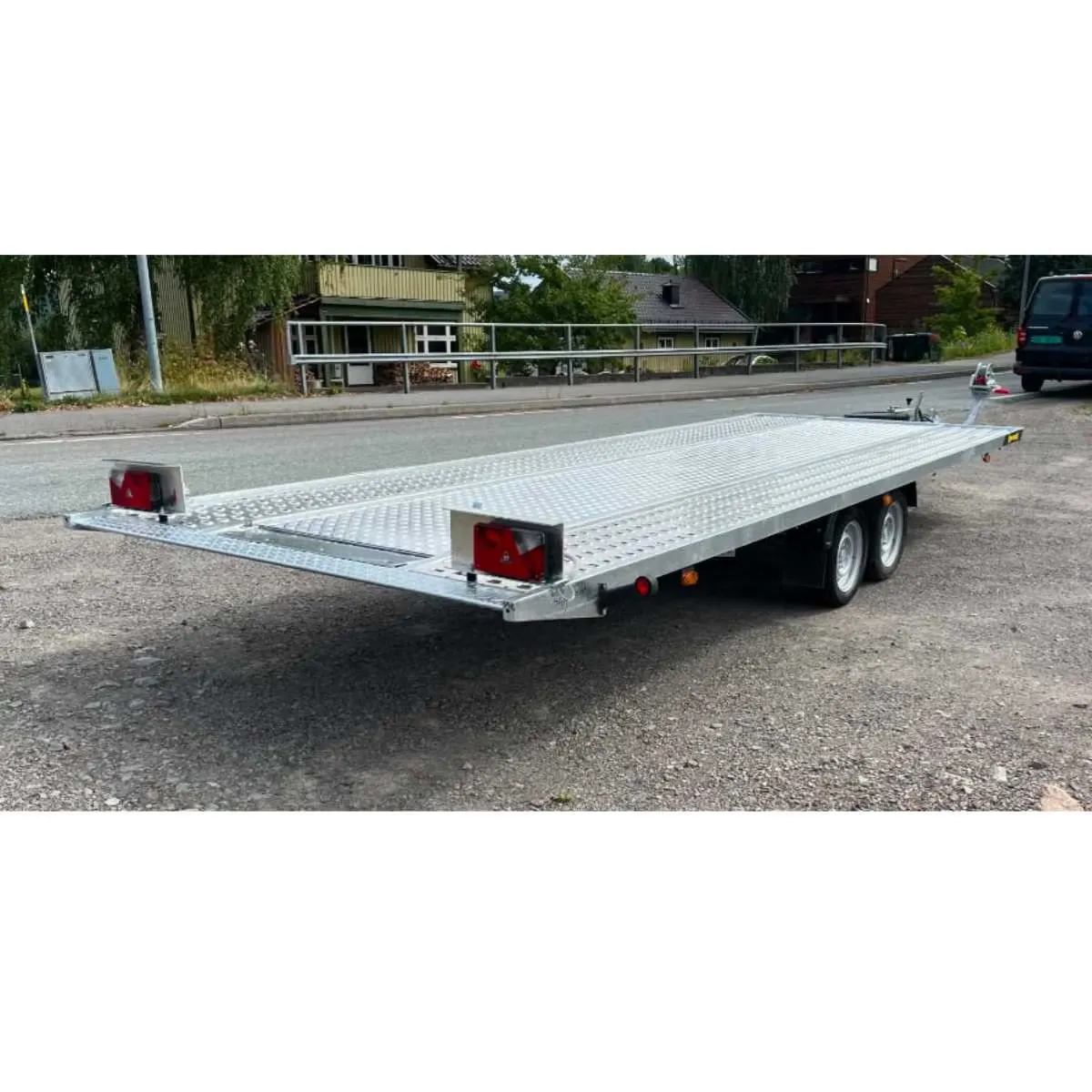 Fahrzeug- & Allroundtransporter C3558 (Ankipper mit 5,86 m Ladefläche) – Bild 1