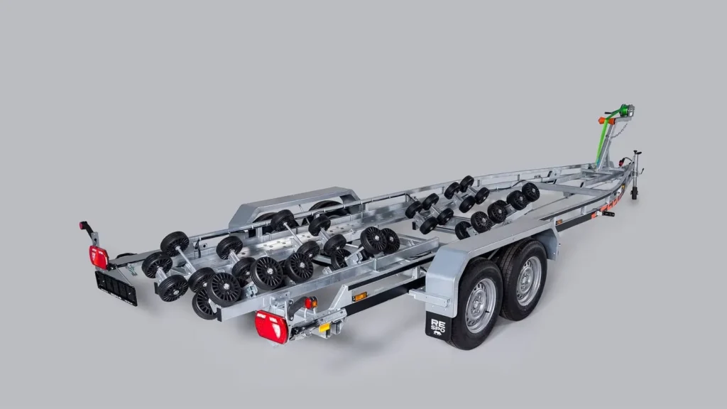 Bootsanhänger Respo 2700MR - Multiroller-System für Großboote