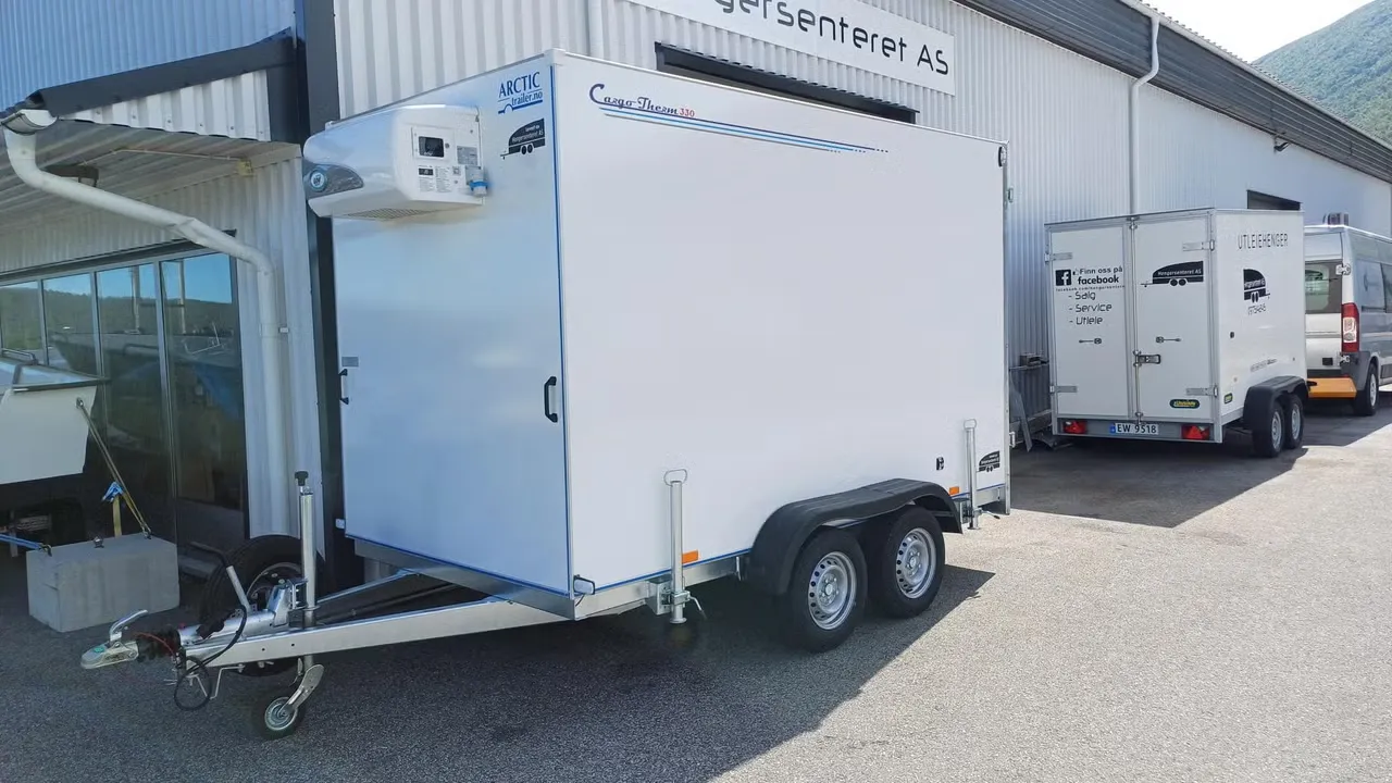 Arctic K330-2700-D Kühlanhänger - 2700kg Kühlkoffer Alu-Wannenboden GOVI 230V – Bild 1