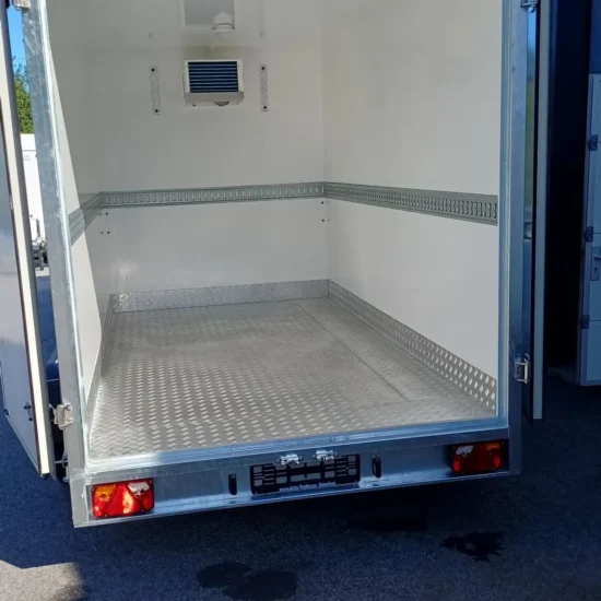 Arctic K330-2700-D Kühlanhänger - 2700kg Kühlkoffer Alu-Wannenboden GOVI 230V – Bild 11
