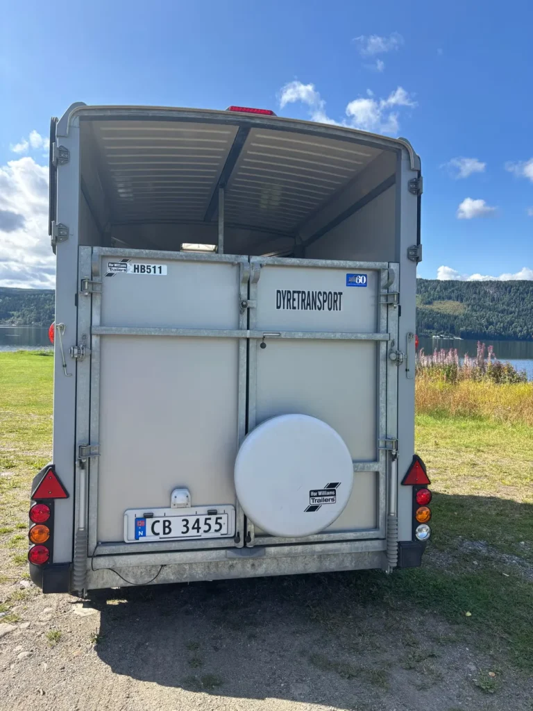 Ifor Williams HB511 Pferdeanhänger - 2 Pferde bis 17.2 hh Alu Frontausstieg 2700kg