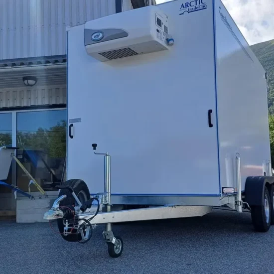 Arctic K330-2700-D Kühlanhänger - 2700kg Kühlkoffer Alu-Wannenboden GOVI 230V – Bild 9