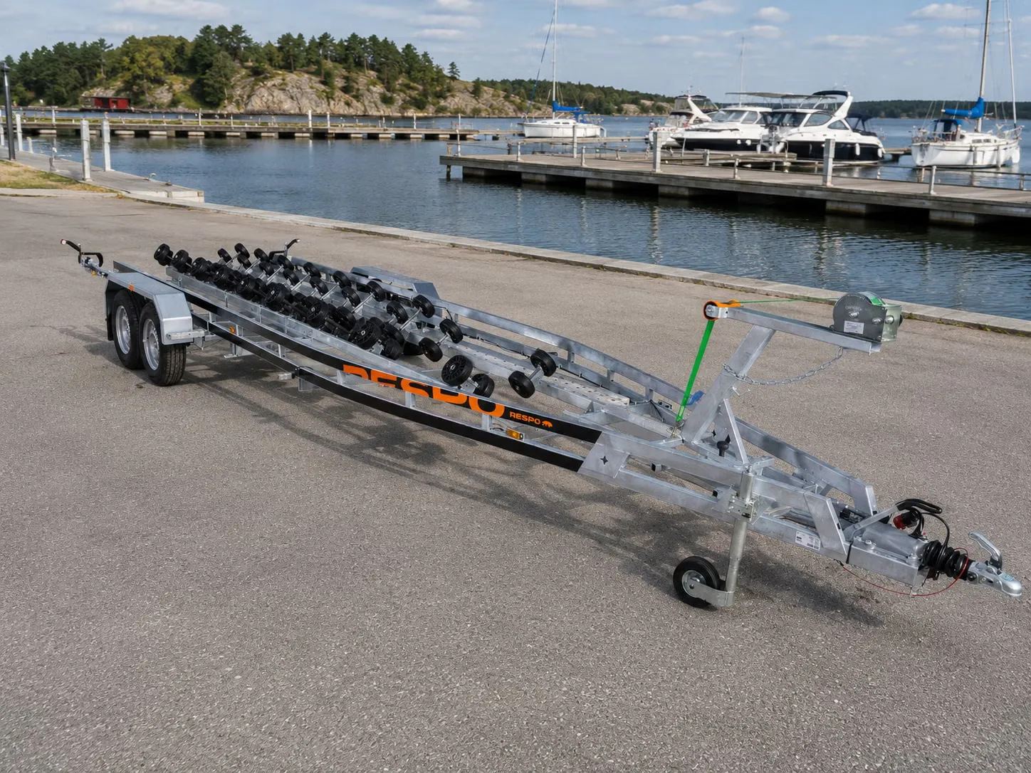 Bootsanhänger Respo 3500MR L - Extra-langes Multiroller-System für Großboote bis 29 Fuß – Bild 4