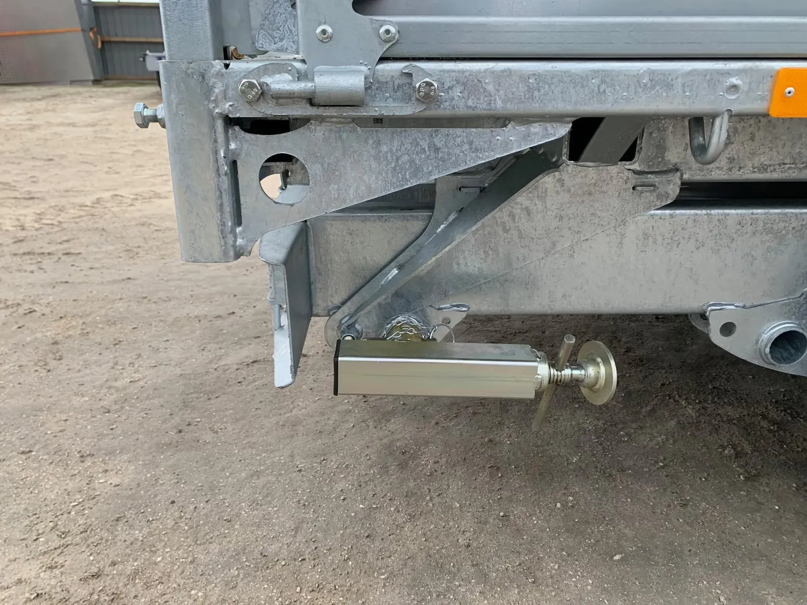 Dreiseitenkipper Ifor Williams TT3621 (3.500 kg Schwerlast-Profi-Kipper) – Bild 9