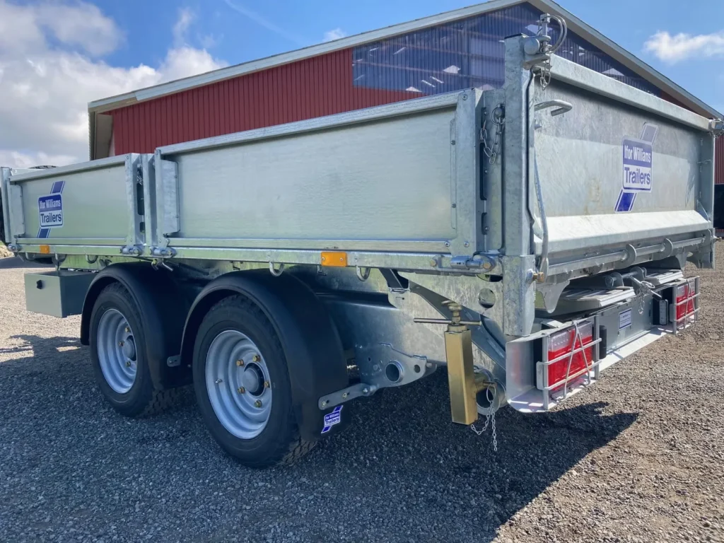 Dreiseitenkipper Ifor Williams TT3017 (3.500 kg Schwerlast-Kipper)
