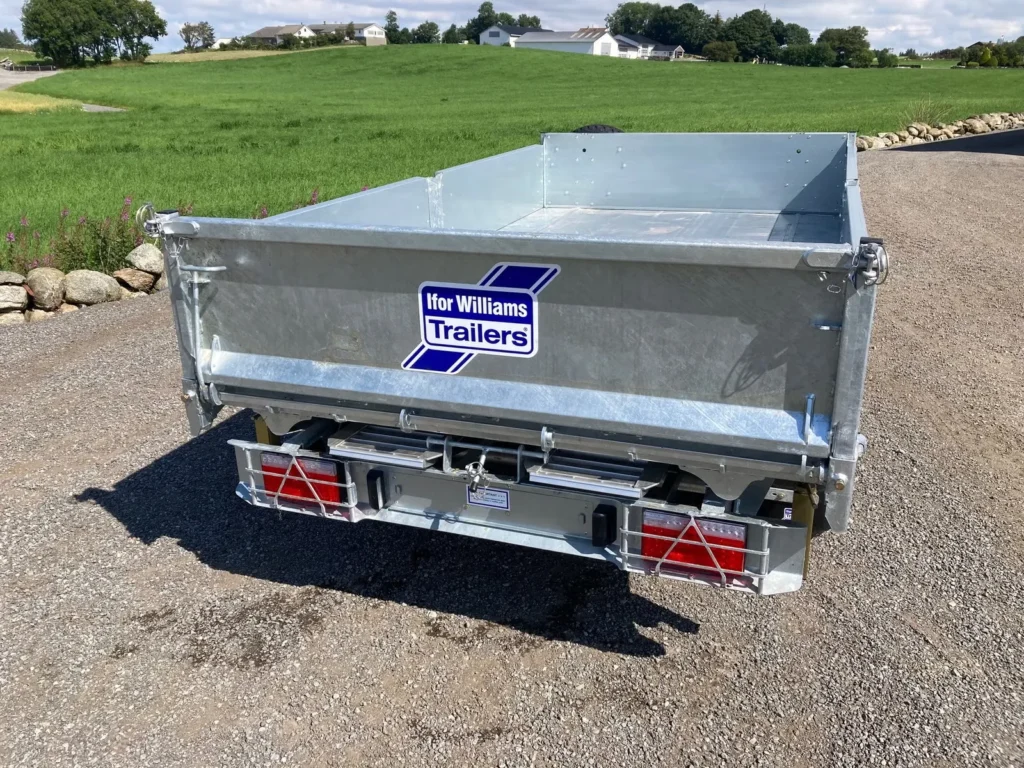 Dreiseitenkipper Ifor Williams TT3017 (3.500 kg Schwerlast-Kipper)