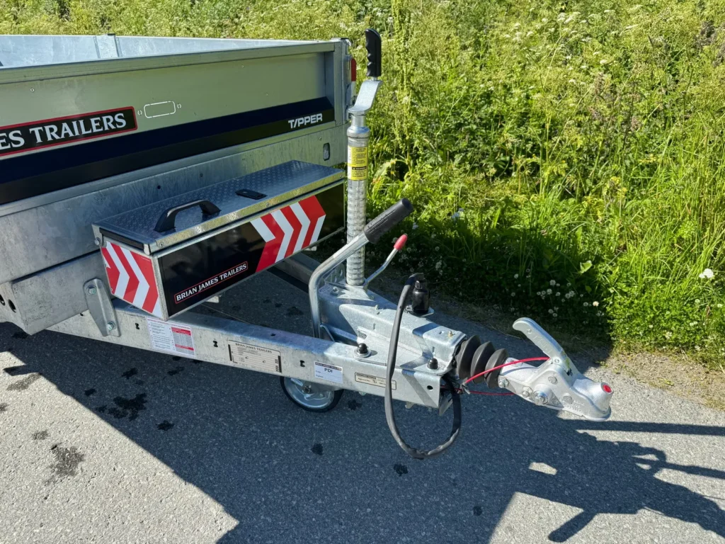 Gebrauchter Dreiseitenkipper Brian James Tipper 526-3116-27-2-13 (Guter Zustand)
