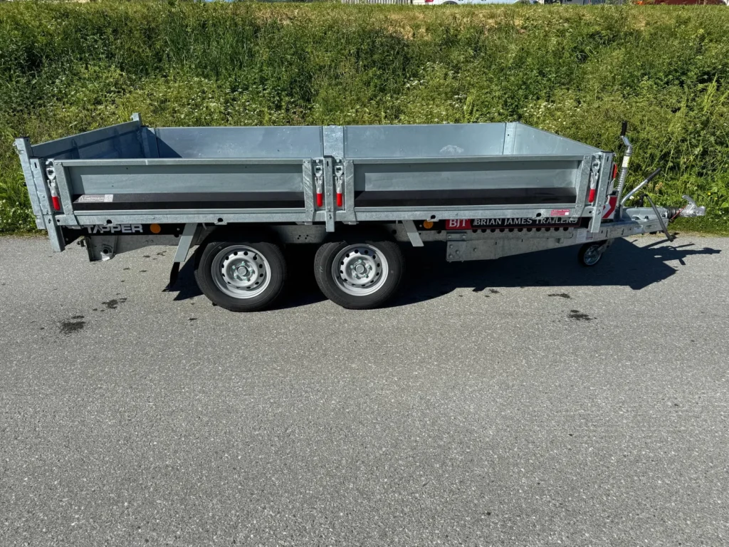 Gebrauchter Dreiseitenkipper Brian James Tipper 526-3116-27-2-13 (Guter Zustand)
