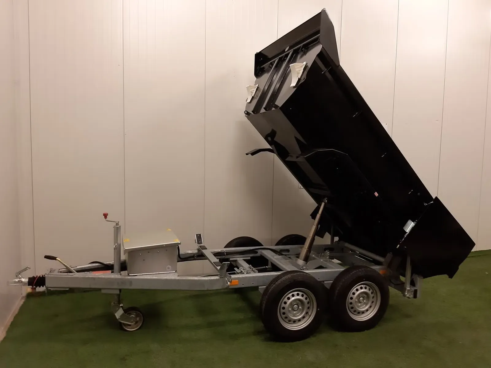 Dumperanhänger Muldy 3500 Cargo (3.500 kg Schwerlast-Muldenkipper) – Bild 9