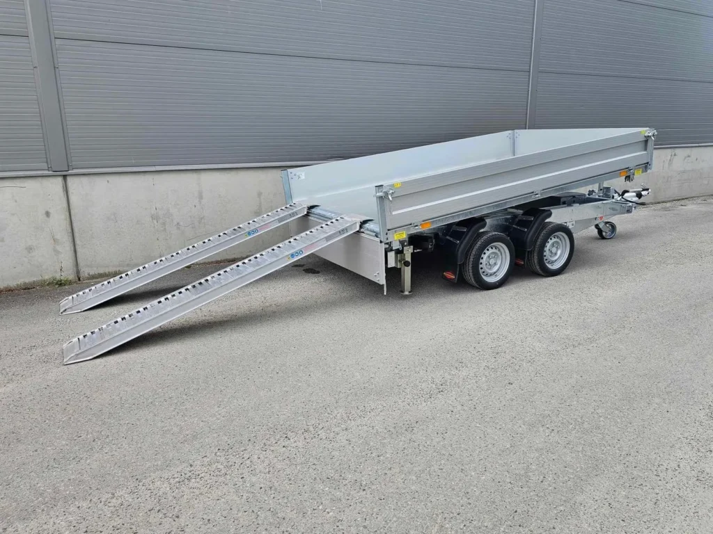 Dreiseitenkipper Böckmann DK-AL 3218/35P (3.500 kg Tandem-Kipper)