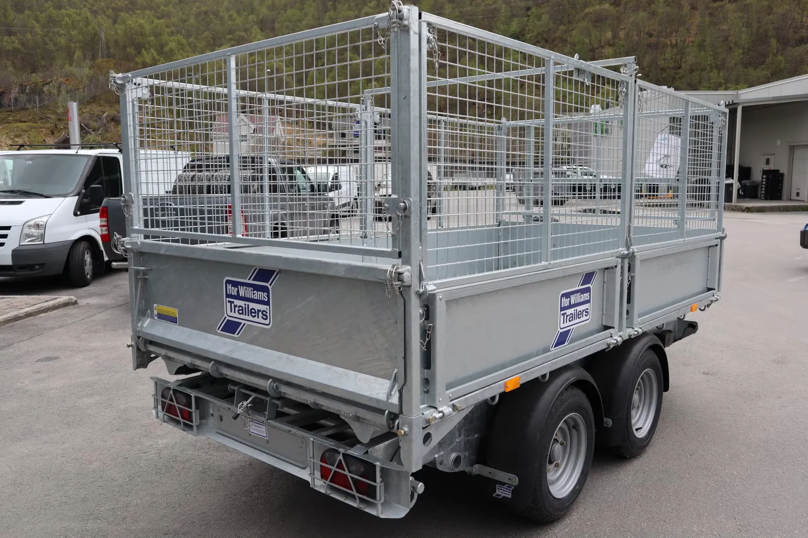 Dreiseitenkipper Ifor Williams TT 3017 (3.500 kg Schwerlast-Kipper) – Bild 2