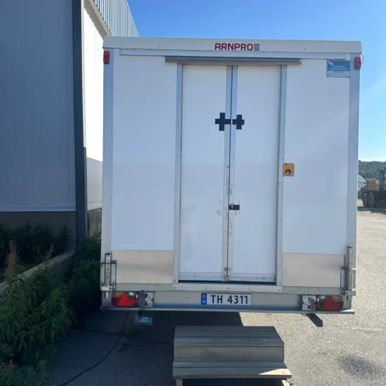 ARNPRO Kühlkofferanhänger Weiß - Tandem 2-Achser Standkühlung Doppelflügeltür Kofferanhänger – Bild 4