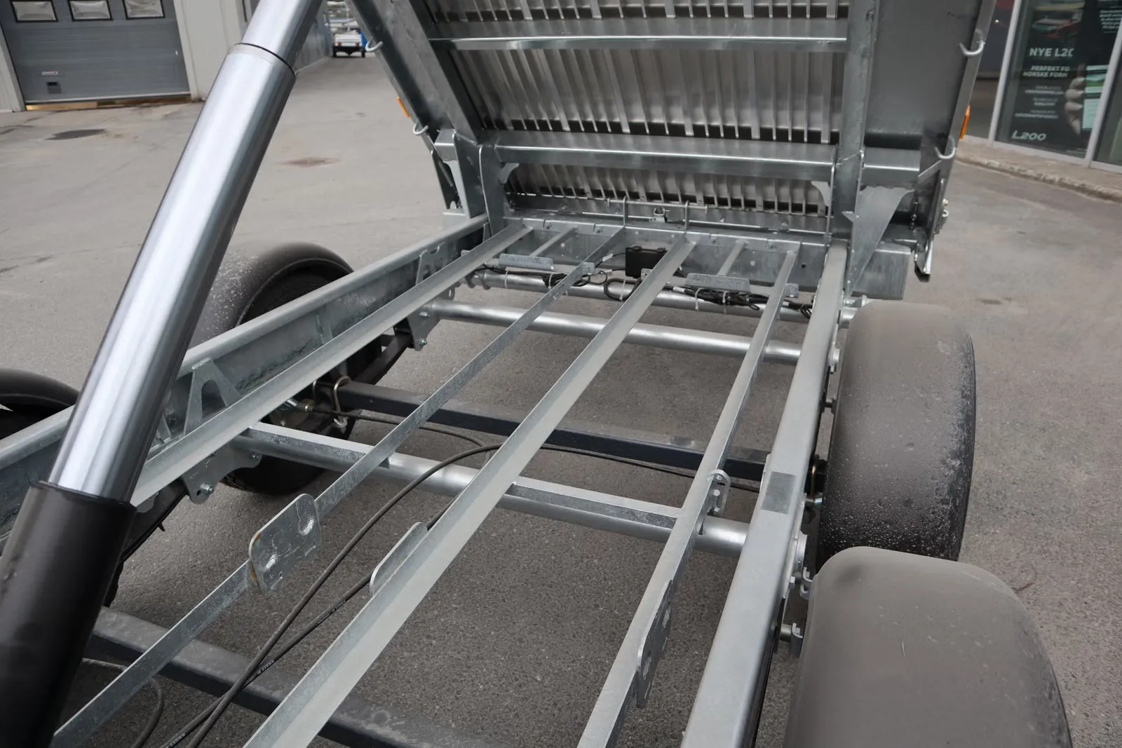 Dreiseitenkipper Ifor Williams TT 3017 (3.500 kg Schwerlast-Kipper) – Bild 6