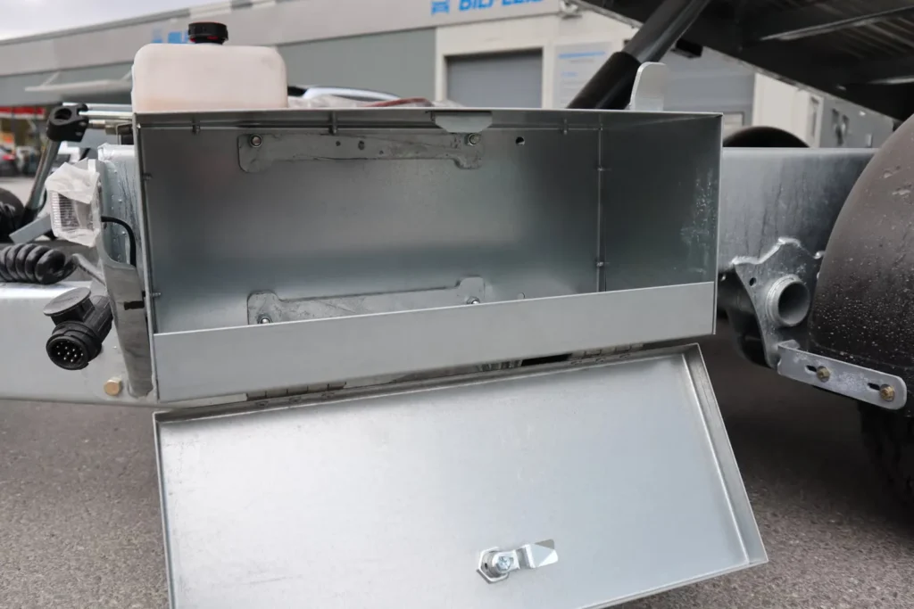 Dreiseitenkipper Ifor Williams TT 3017 (3.500 kg Schwerlast-Kipper)