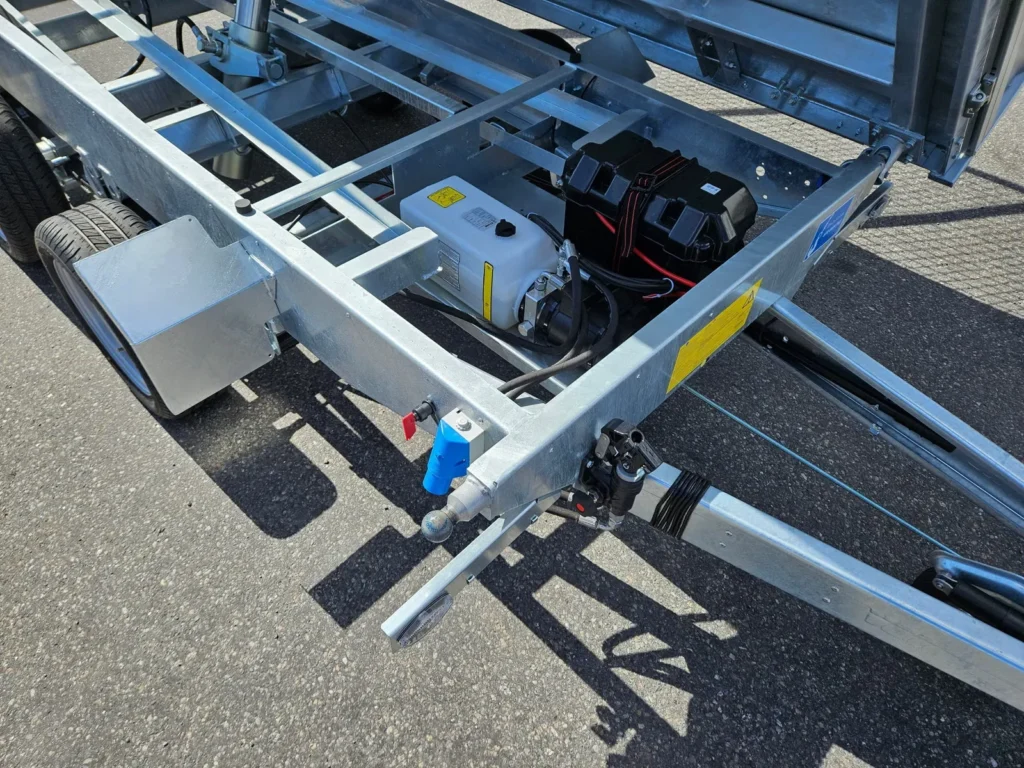 Dreiseitenkipper Variant 3517 TB (3.500 kg Schwerlast-Kipper mit Aluminiumbordwänden)