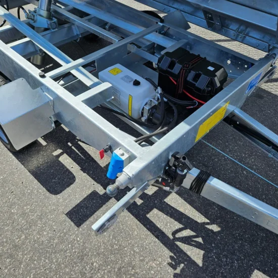 Dreiseitenkipper Variant 3517 TB (3.500 kg Schwerlast-Kipper mit Aluminiumbordwänden) – Bild 4