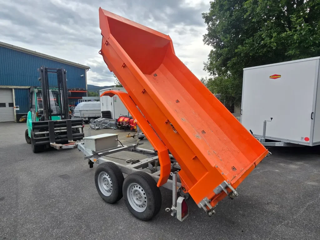 Schwerlast-Gesteinskipper Muldy (3.500 kg 2-Achs-Baustellenkipper)