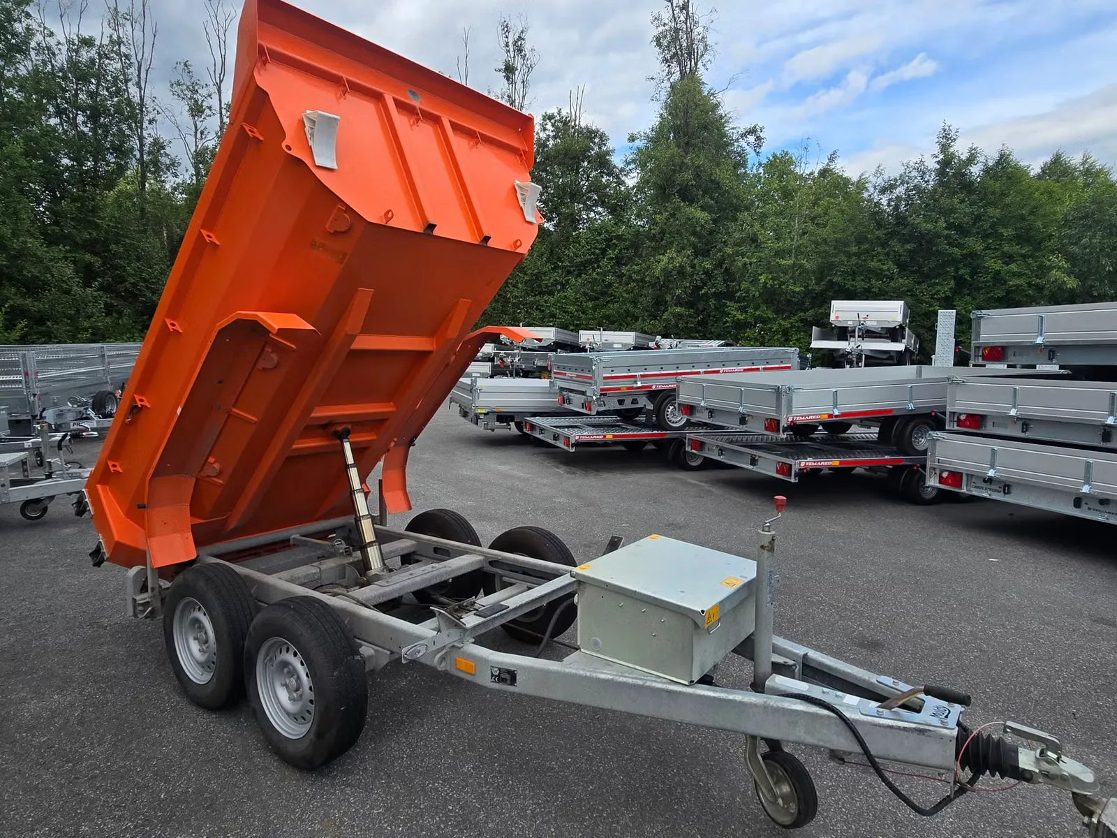 Schwerlast-Gesteinskipper Muldy (3.500 kg 2-Achs-Baustellenkipper) – Bild 2