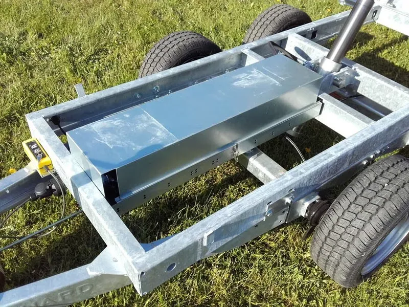 Dreiseitenkipper Eduard 3318 (2.700 – 3.500 kg Profi-Hochlader)