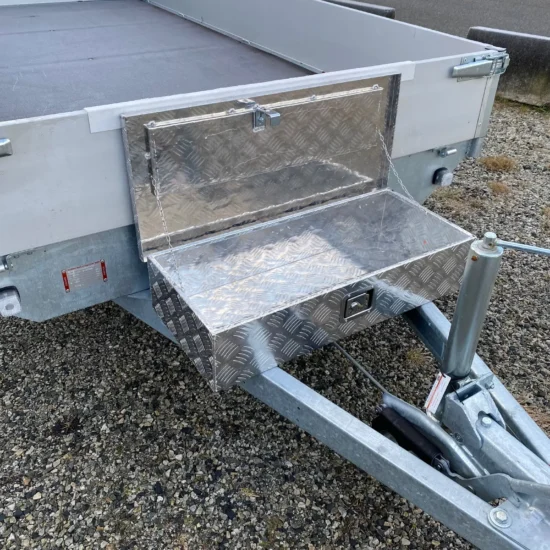 Dreiseitenkipper Eduard 3318 (2.700 – 3.500 kg Profi-Hochlader) – Bild 15