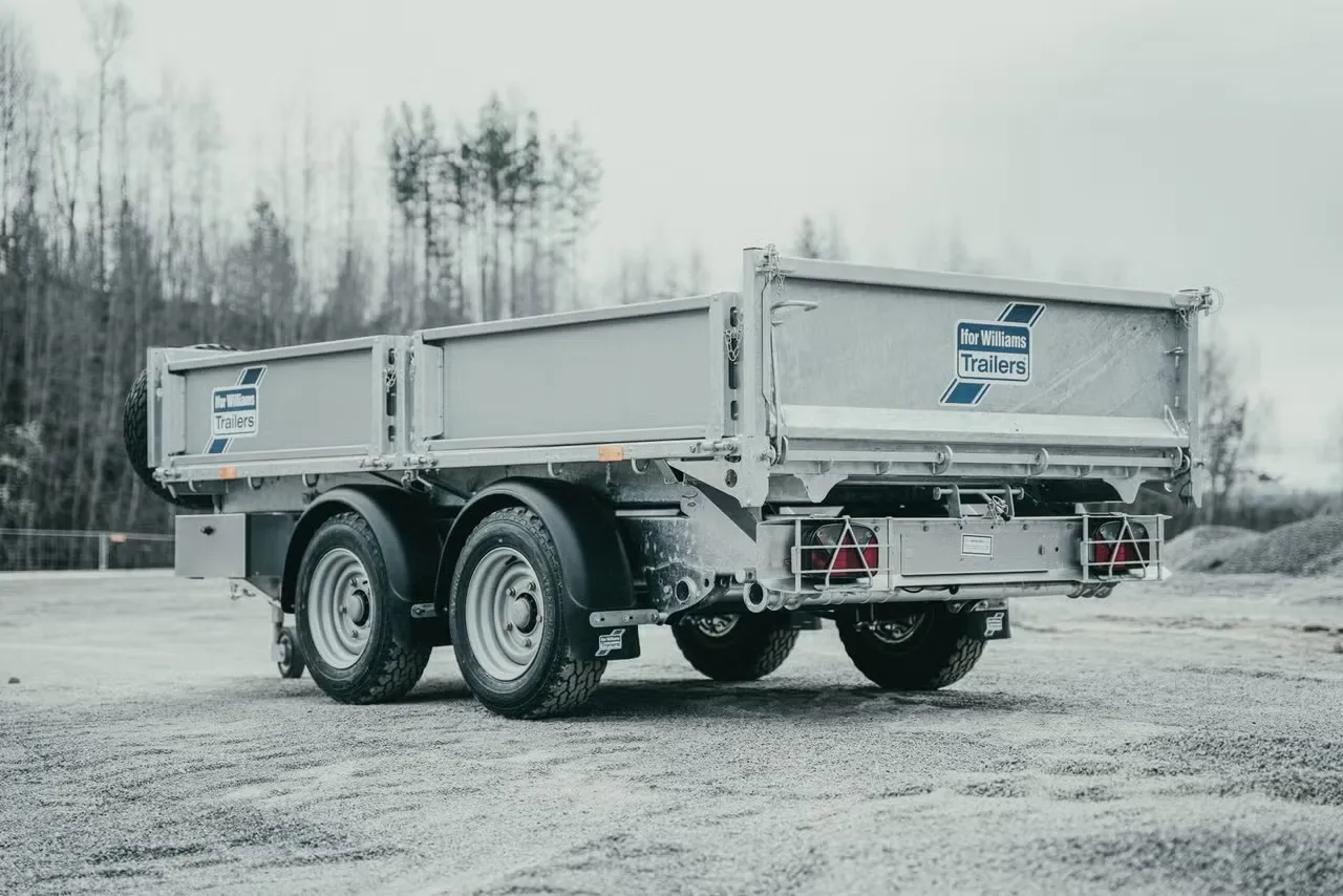 Dreiseitenkipper Ifor Williams TT3017 (3.500 kg Profi-Schwerlastkipper) – Bild 1