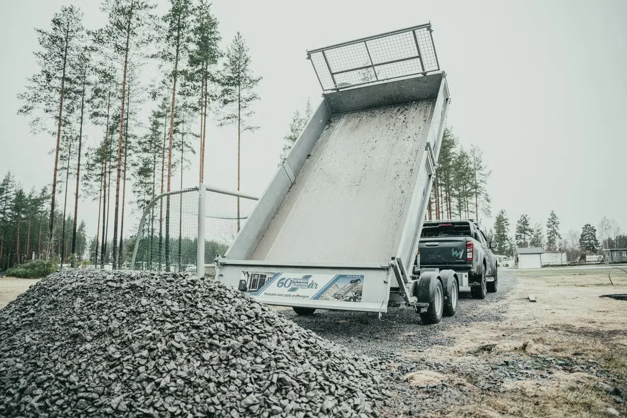 Dreiseitenkipper Ifor Williams TT3621 (3.500 kg Schwerlast-Kipper – Maximodell) – Bild 3