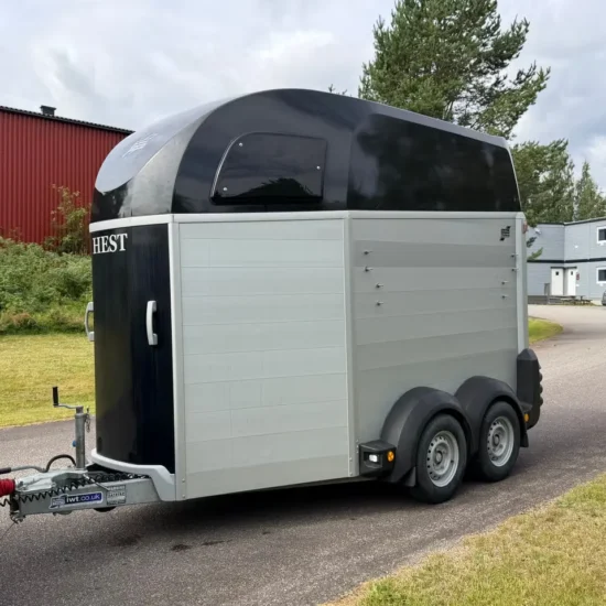 Ifor Williams HBE506 Pferdeanhänger - 2 Pferde Aluminium Blattfedern 2000kg – Bild 7