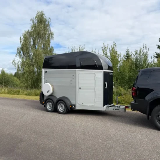 Ifor Williams HBE506 Pferdeanhänger - 2 Pferde Aluminium Blattfedern 2000kg – Bild 6