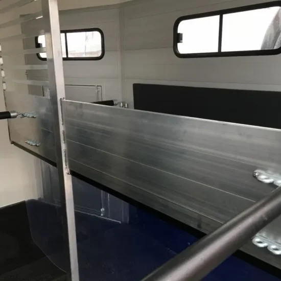 Cheval Liberté Touring Country - 2 Pferde Aluminium Frontausstieg Pullman2 Fahrwerk – Bild 6