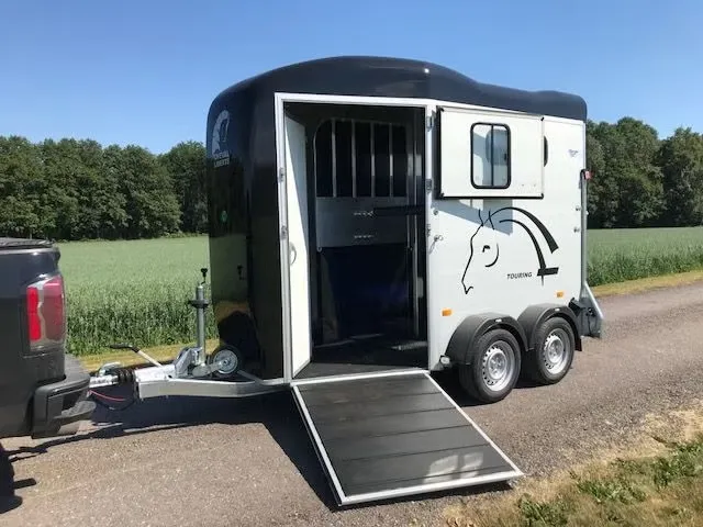 Cheval Liberté Touring Country - 2 Pferde Aluminium Frontausstieg Pullman2 Fahrwerk