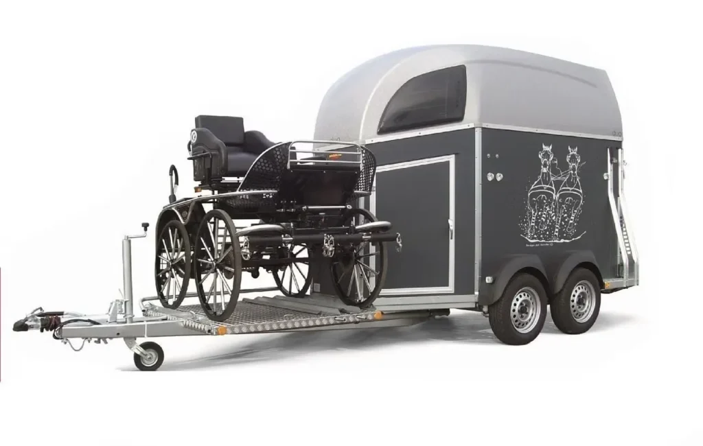 Böckmann Duo C mit Kutschenhalterung - 2 Pferde CFF 2700kg Kutschenanhänger Sperrholz