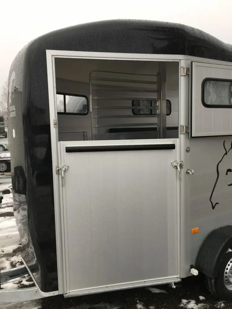 Cheval Liberté Touring Country - 2 Pferde Aluminium Frontausstieg Pullman2 Fahrwerk