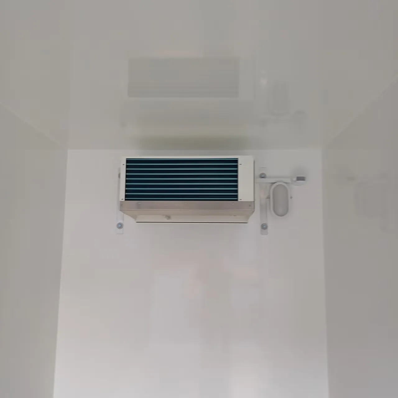 Variant 2517 F3 Tiefkühlanhänger - 2500kg Tandem 80mm Isolation -20°C bis +10°C Alu-Boden – Bild 13