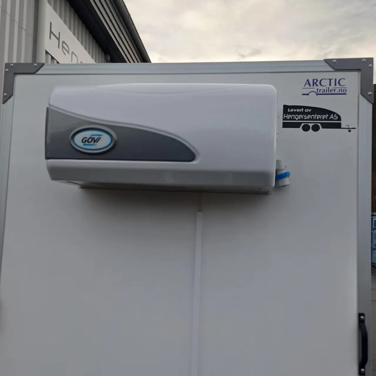 Variant 2517 F3 Tiefkühlanhänger - 2500kg Tandem 80mm Isolation -20°C bis +10°C Alu-Boden – Bild 8