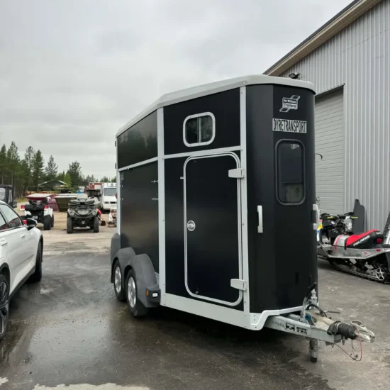 Ifor Williams HB Pferdeanhänger - 2 Pferde Aluminium Kamera Seitentür Flügeltüren – Bild 1