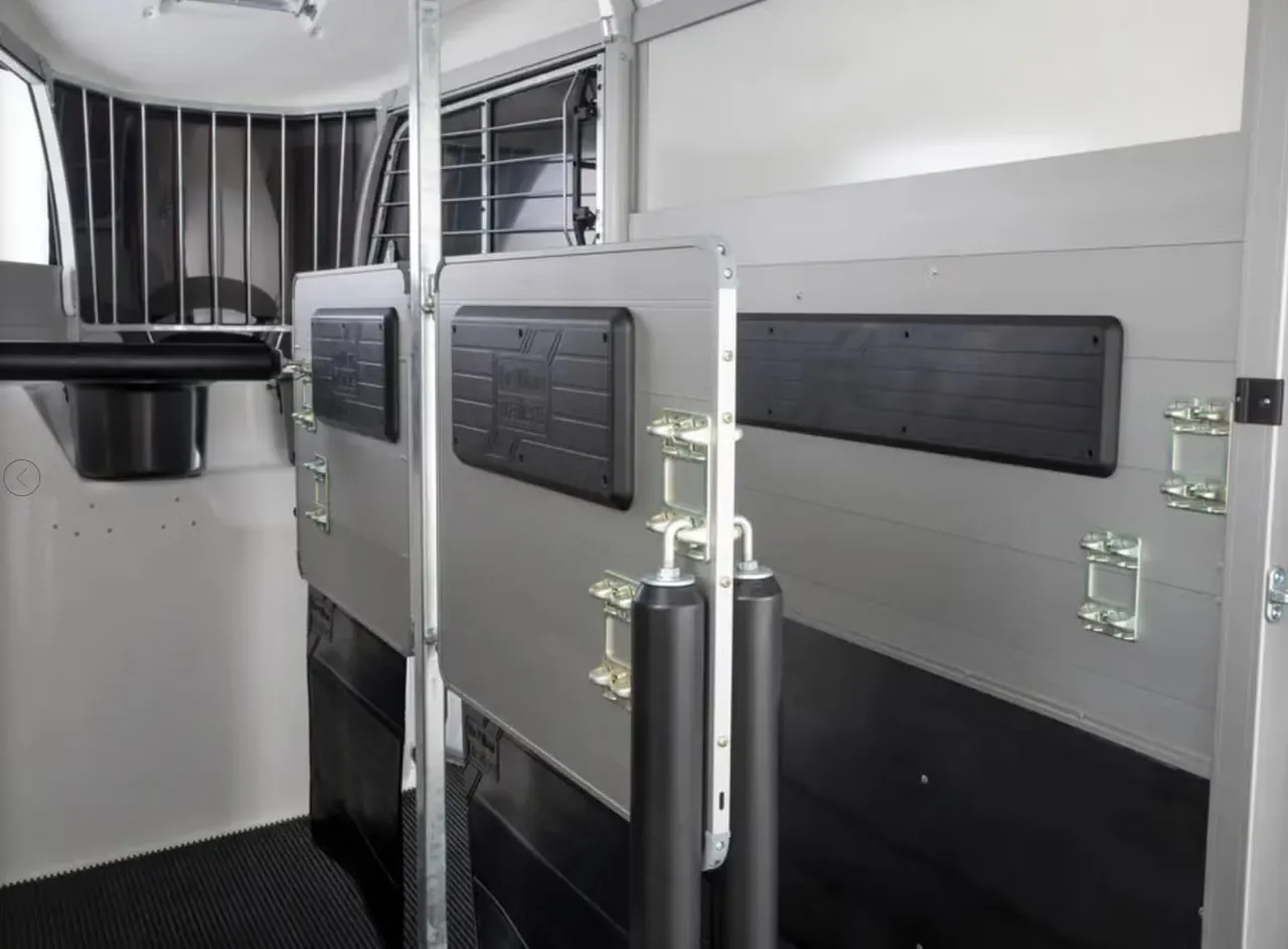 Ifor Williams HBX511 Pferdeanhänger - 2 Pferde Vollaluminium Frontausstieg 2700kg – Bild 5