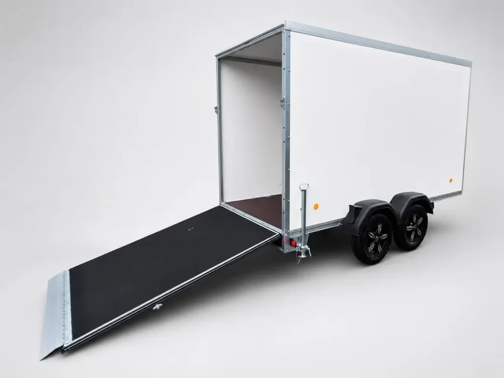 Böckmann KT 3515/27 H Kofferanhänger - 2700kg Tandem Flügel-Hecktür Poly-Dach Stehhöhe