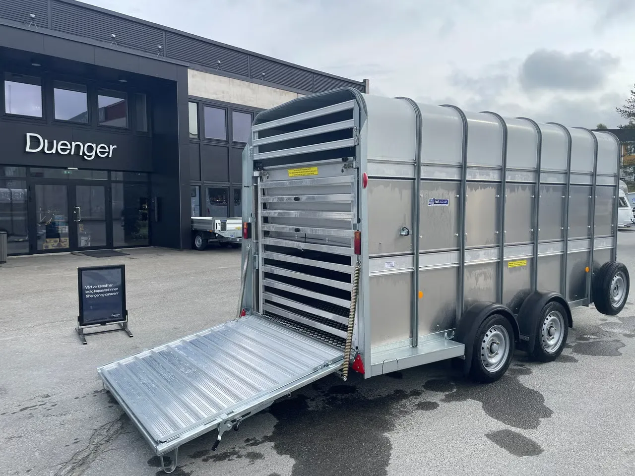 Ifor Williams TA510 14x7 Viehanhänger - 4.32m 2 Etagen EasyLoad Alu 3500kg – Bild 9