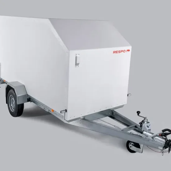 Ifor Williams BV85 7-Fuß Kofferanhänger - 2700kg Tandem Parabelfederung KombirampeStehhöhe – Bild 3