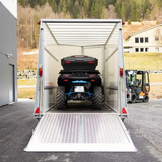 Ifor Williams BV106 7-Fuß Kofferanhänger - 3500kg Tandem Parabelfederung Kombirampe Stehhöhe – Bild 6