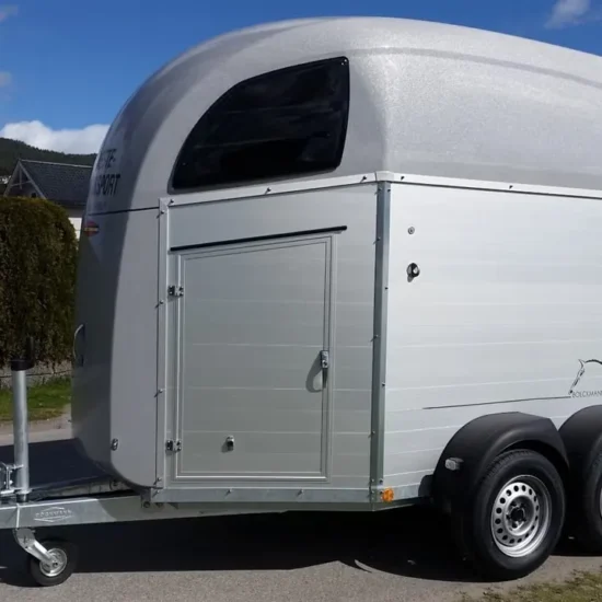 Böckmann Champion R Pferdeanhänger - 2 Pferde Vollalu CFF-Fahrwerk Sattelkammer 2400kg – Bild 7