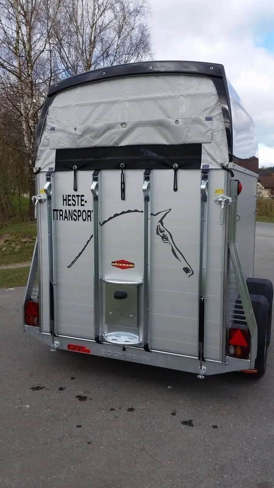 Böckmann Champion R Pferdeanhänger - 2 Pferde Vollalu CFF-Fahrwerk Sattelkammer 2400kg – Bild 14