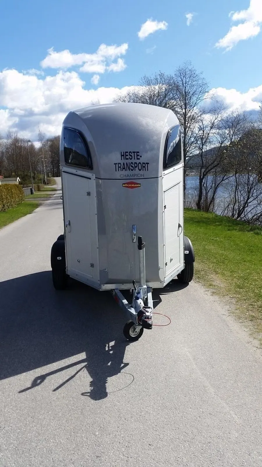 Böckmann Champion R Pferdeanhänger - 2 Pferde Vollalu CFF-Fahrwerk Sattelkammer 2400kg – Bild 12