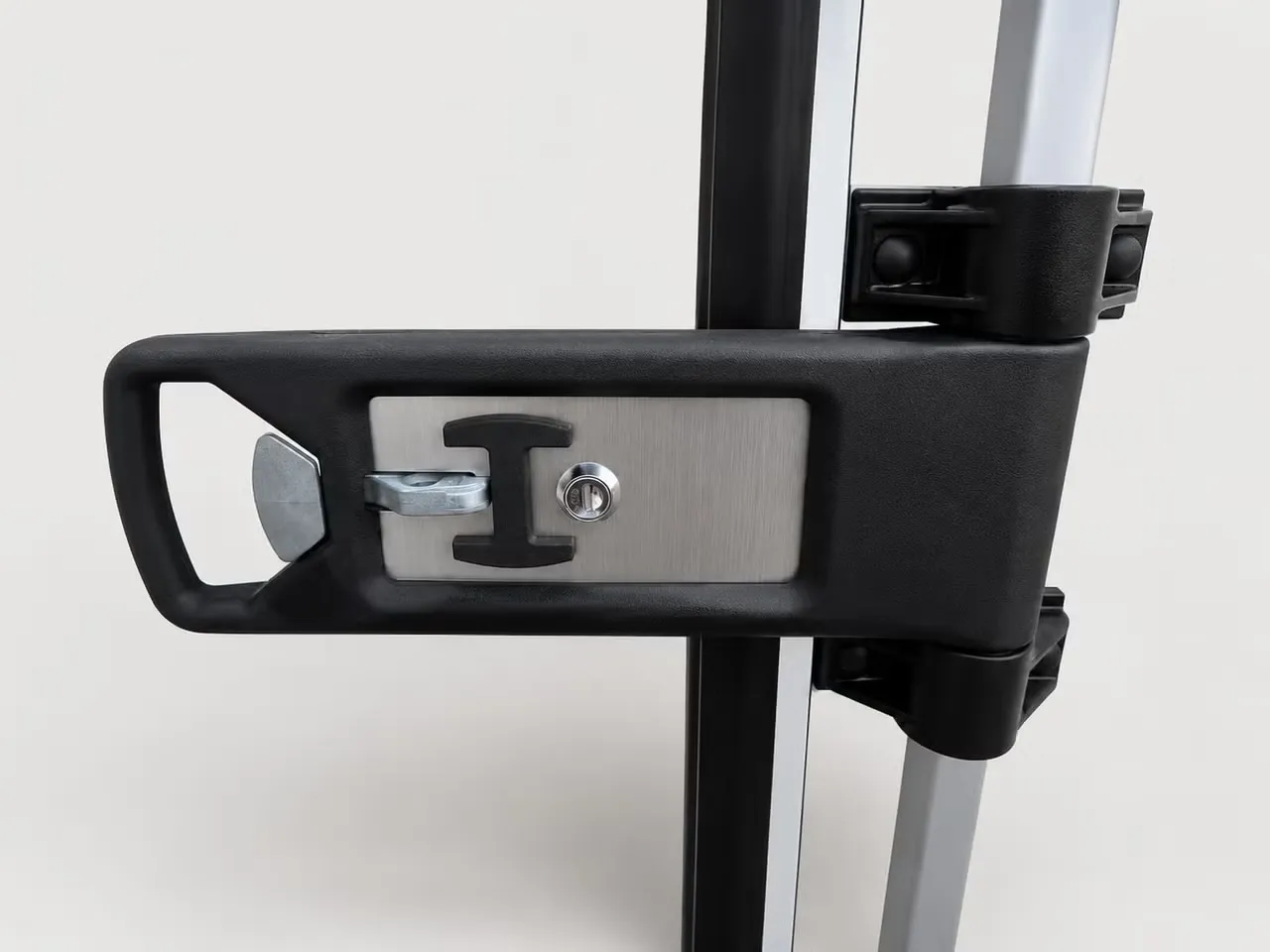 Böckmann KT 4018/27 H Kofferanhänger - 2700kg Tandem Doppel-Flügeltür Poly-Dach Stehhöhe – Bild 3