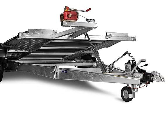 Brenderup 2513GT – Autotransporter mit KLAPPBARER AUFFAHRRAMPE & VERZINKTEM CHASSIS – 1650kg Nutzlast