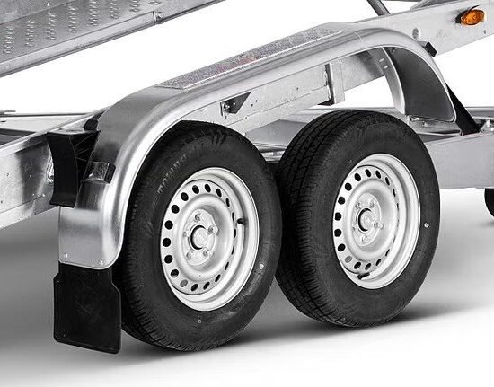 Brenderup 2513GT – Autotransporter mit KLAPPBARER AUFFAHRRAMPE & VERZINKTEM CHASSIS – 1650kg Nutzlast – Bild 8